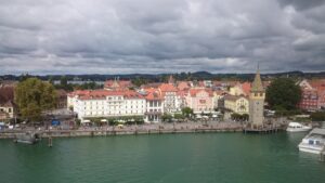 Lindau: Hafeneinfahrt mit Blick auf die Altstadt