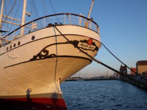 Gorch Fock im Hafen