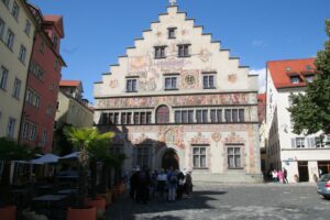 Lindau: Reich bemaltes Alte Rathaus am Marktplatz