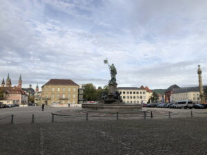 Der Frankoniabrunnen vor der Würzburger Residenz
