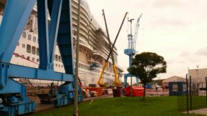 Die Arvia im Baudock