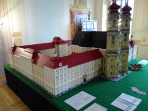 Das Modell des Klosters Wiblingen mit Kirche und Wirtschaftsgebäuden
