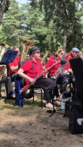 2025_Sommerfest - Die Concert Band präsentiert sich in voller Besetzung.