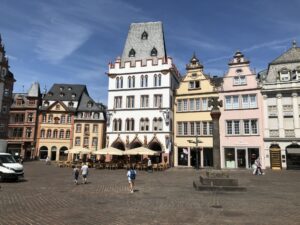 Noch ein Blick auf den Hauptmarkt