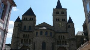 Der Dom St. Peter zu Trier
