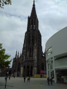 Das Ulmer Münster mit seinem höchsten Kirchturm der Welt