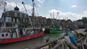 Der Fischereihafen in Harlingersiel
