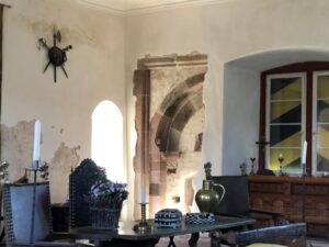 Historische Bausubstanz und alte Waffen