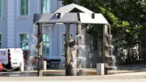 Der Brunnen am Saarbrücker Schloss