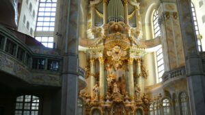 Die Fassade der Frauenkirche