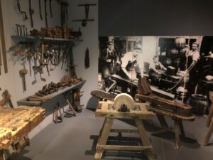 Werkzeuge und Geräte aus dem früheren Brauereihandwerk