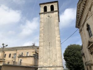 Der Turm von Pula