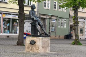Das Bachdenkmal auf dem Marktplatz