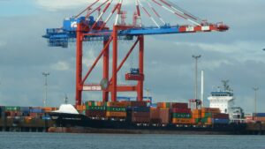 Weiter durch Wilhelmshaven