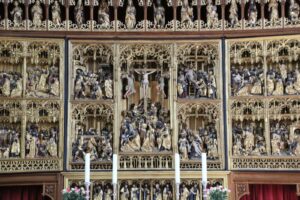 Der Altar des Doms
