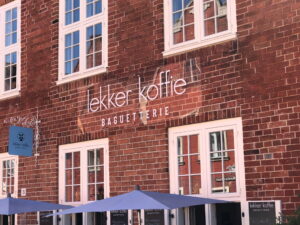 Durch das Holländische Viertel