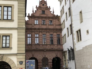 Weitere Ansicht des historischen Rathauses
