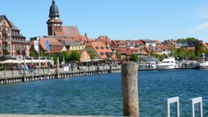 Nochmals im Hafen von Waren