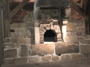 Historischer Brotofen als Zeugnis alter Handwerks- und Backtradition