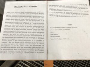 Infotafel zur Dampflok 44 0093-7