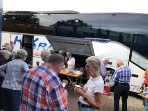 Verpflegung direkt am Bus
