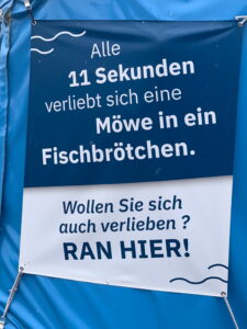 Ein Fischbrötchen auf Poel