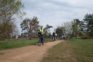 Weiterfahrt über den Sandweg