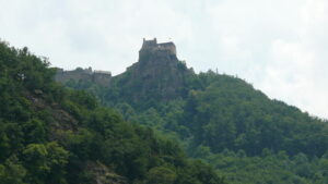 Noch ein Blick auf die Ruine