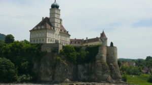 Schloss Schönbühel