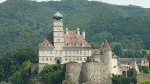Schönbühel aus der Nähe