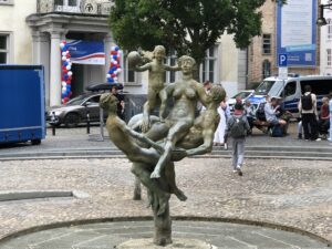 Bronzeskulptur in Rostock