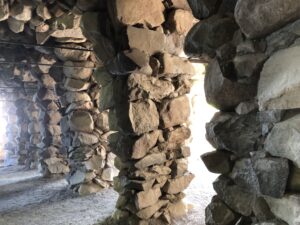 Kunstvolle Grotte im Schlossgarten