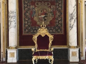 Thronsaal des Schlosses